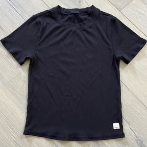 Vuori Pose Fitted Top